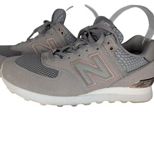 New Balance 574 Women Retro Sneaker Shoews Grey Pink Rose Gold Low Size 8.5